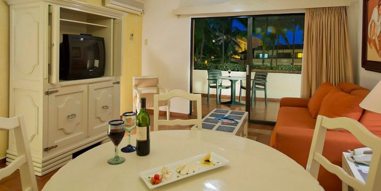 suites-villa-del-mar-puerto-vallarta-3